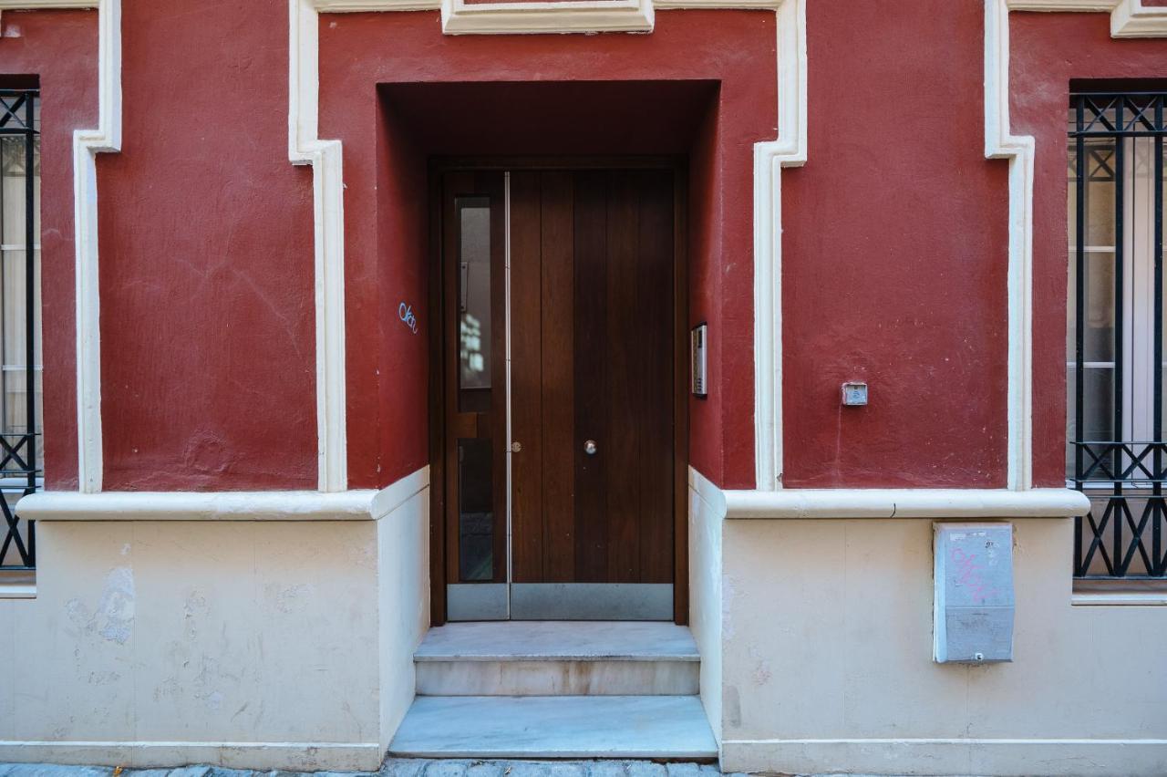 Lirio Suite Apartment - Private Parking Included Sevilla Dış mekan fotoğraf